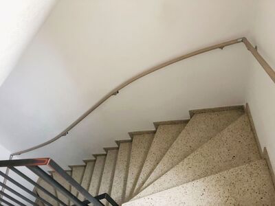 Flexo-Handlauf - Sichere Handläufe in Wohnanlagen