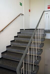 Flexo Handlauf im Treppenhaus