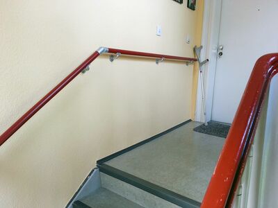 Flexo-Handlauf - Sichere Handläufe in Wohnanlagen