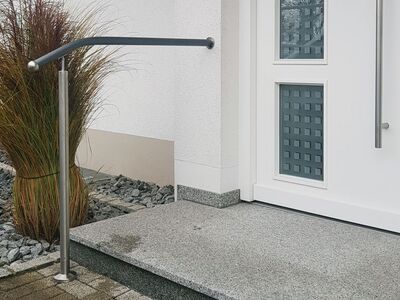 Flexo-Handlauf - Sicherheit auch nur bei einer Stufe (Thalheim)